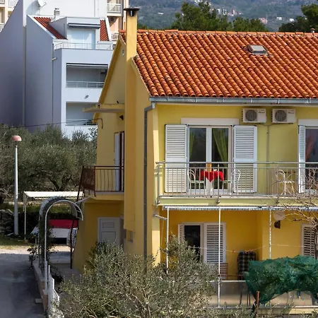 Apartment Asja *